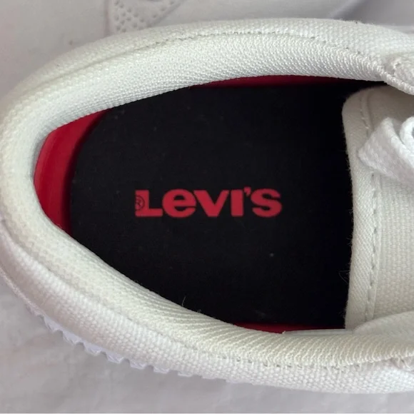 LEVI'S Emma Winter White Low Profile Platform Sneaker--7.5 - Picture 9 of 13